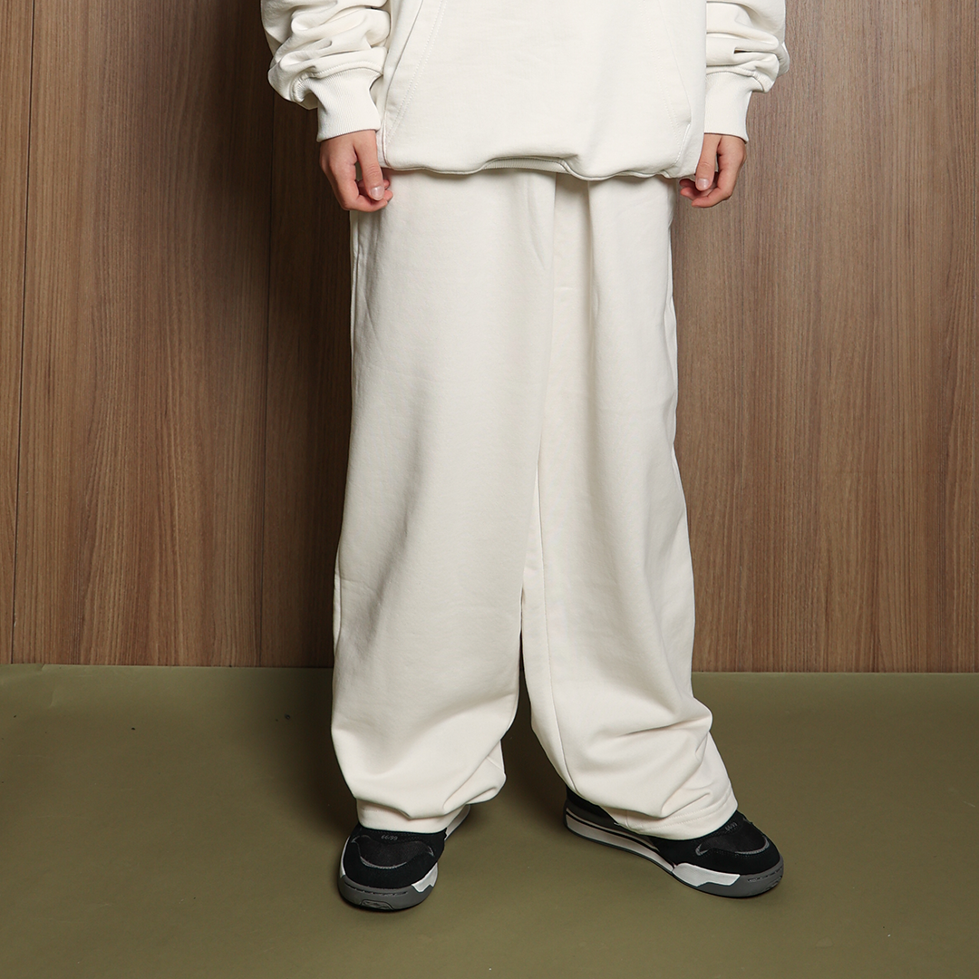 White Fathy Member Baggy Fit